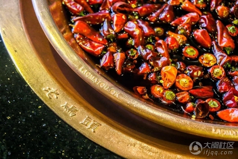 风靡成都的老码头火锅在福州就可以吃得到