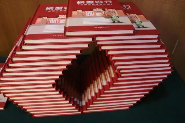 好蟹爬上餐桌，蟹都汇大闸蟹即日起领鲜上市！