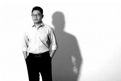 汽车频道【头条新闻红条】动力电池行业上演拉锯战
