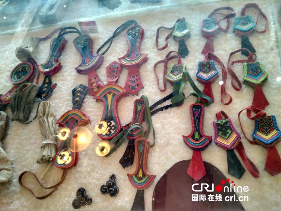 图片默认标题_fororder_皮质工艺品