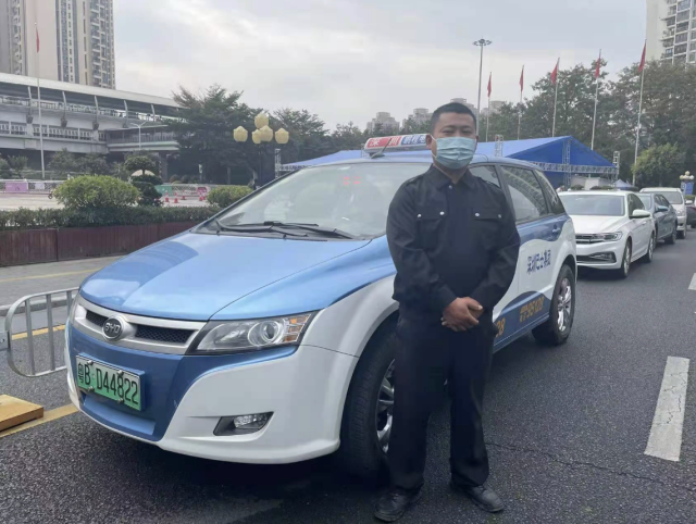 战疫中的深圳人：每个人都是一道防线