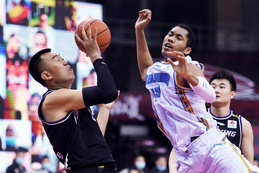 CBA复赛第一阶段：北京首钢对阵辽宁本钢