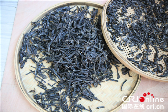 图片默认标题_fororder_刚刚生产出的水蛭干货_副本_副本