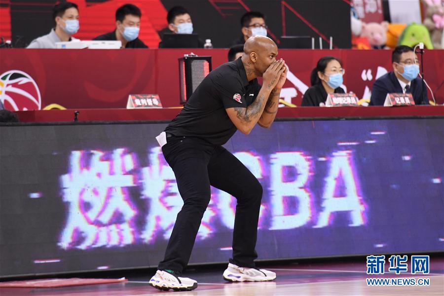 CBA复赛第一阶段：北京控股胜山东西王