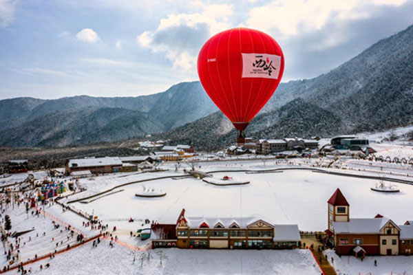央视《冬奥来了》聚焦西岭雪山 成都冰雪运动活力出圈_fororder_西岭雪山-供图-西岭雪山景区