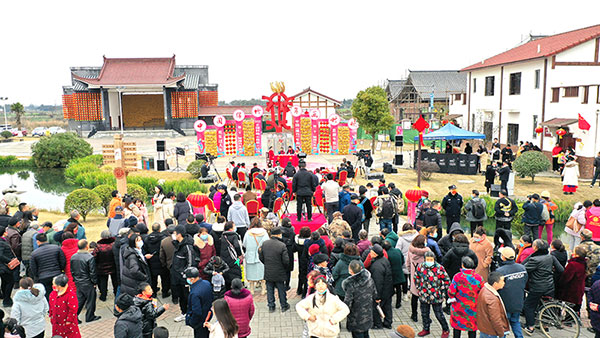 2022年全国“村晚”示范展示活动暨中国（绵竹）年画村晚直播活动精彩上演_fororder_mmexport1643165930587