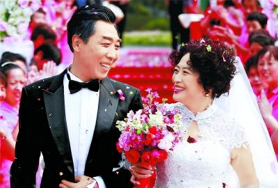 《小丈夫》收官“黄昏恋”抢戏 杨玏满意目前成绩