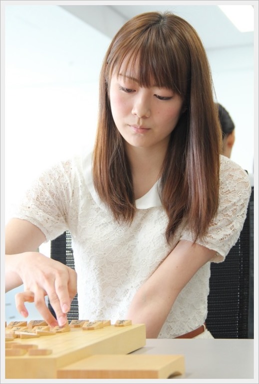 日本90后美女棋手盘点 美貌气质堪比宋慧乔