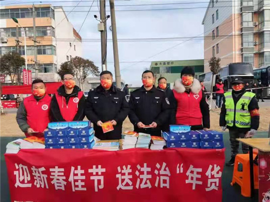 泰州兴化陶庄司法所为您送上“个十百千万”式法治年货_fororder_图片1