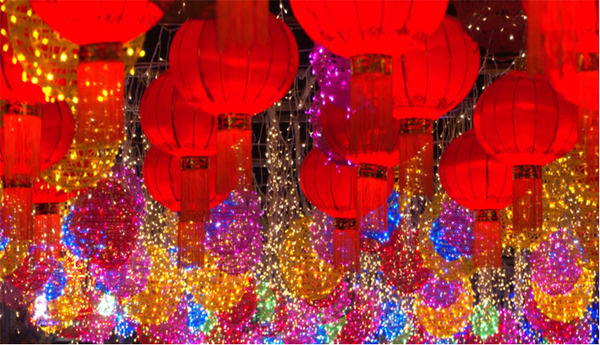 广元旺苍万盏花灯挂满街头_fororder_未标题-2