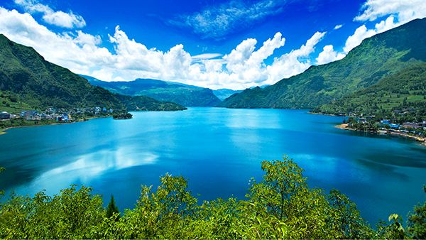 新春走基层｜凉山雷波马湖：山雄水秀、湖光山色如一幅天然水墨画_fororder_微信图片_20220121113635