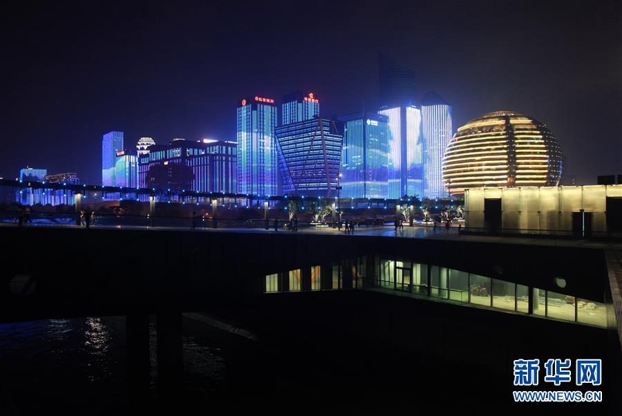 杭州：灯光璀璨迎G20峰会
