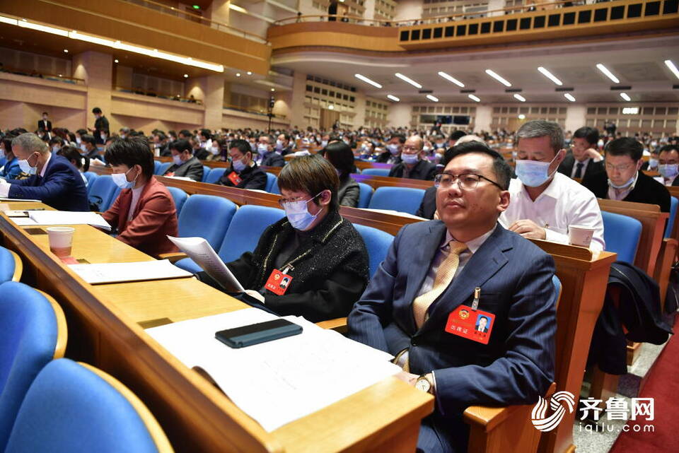 图观两会｜高清组图直击！山东省政协十二届五次会议开幕