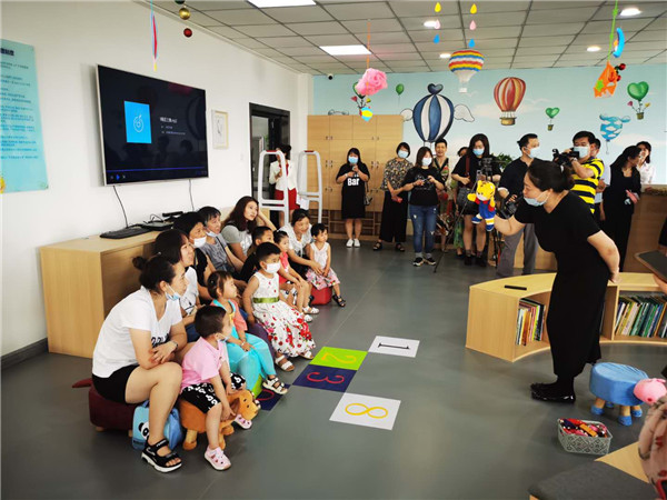 长春市少儿图书馆平阳社区绘本主题分馆今日运行