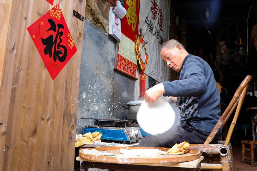 莆田兴化府历史文化街区开街迎新春  市民纷纷打卡寻访儿时记忆