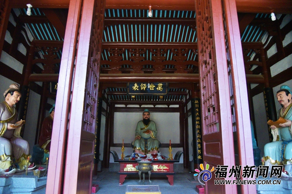 【高清图7】乌龙江旁的千年孔庙