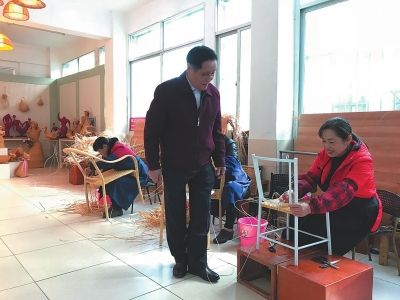 【要闻】【滚动新闻】【地市 泉州】泉州工艺制品：互联网+非遗+文化走出特色新路子