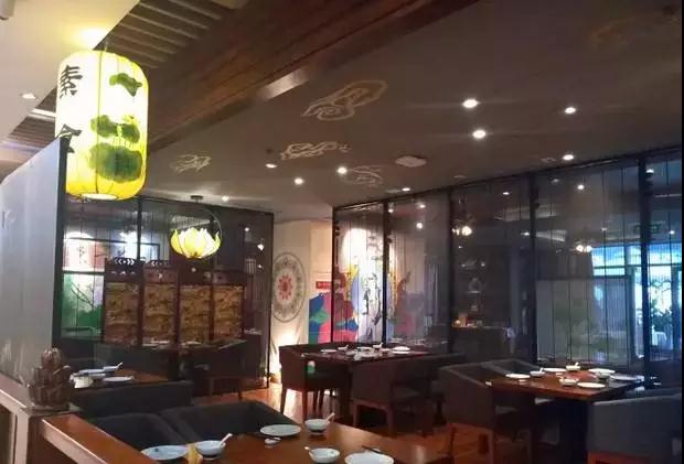 【环保视点专题　绿色美食　图文摘要】这是一份重庆专属的“佛系”就餐指南