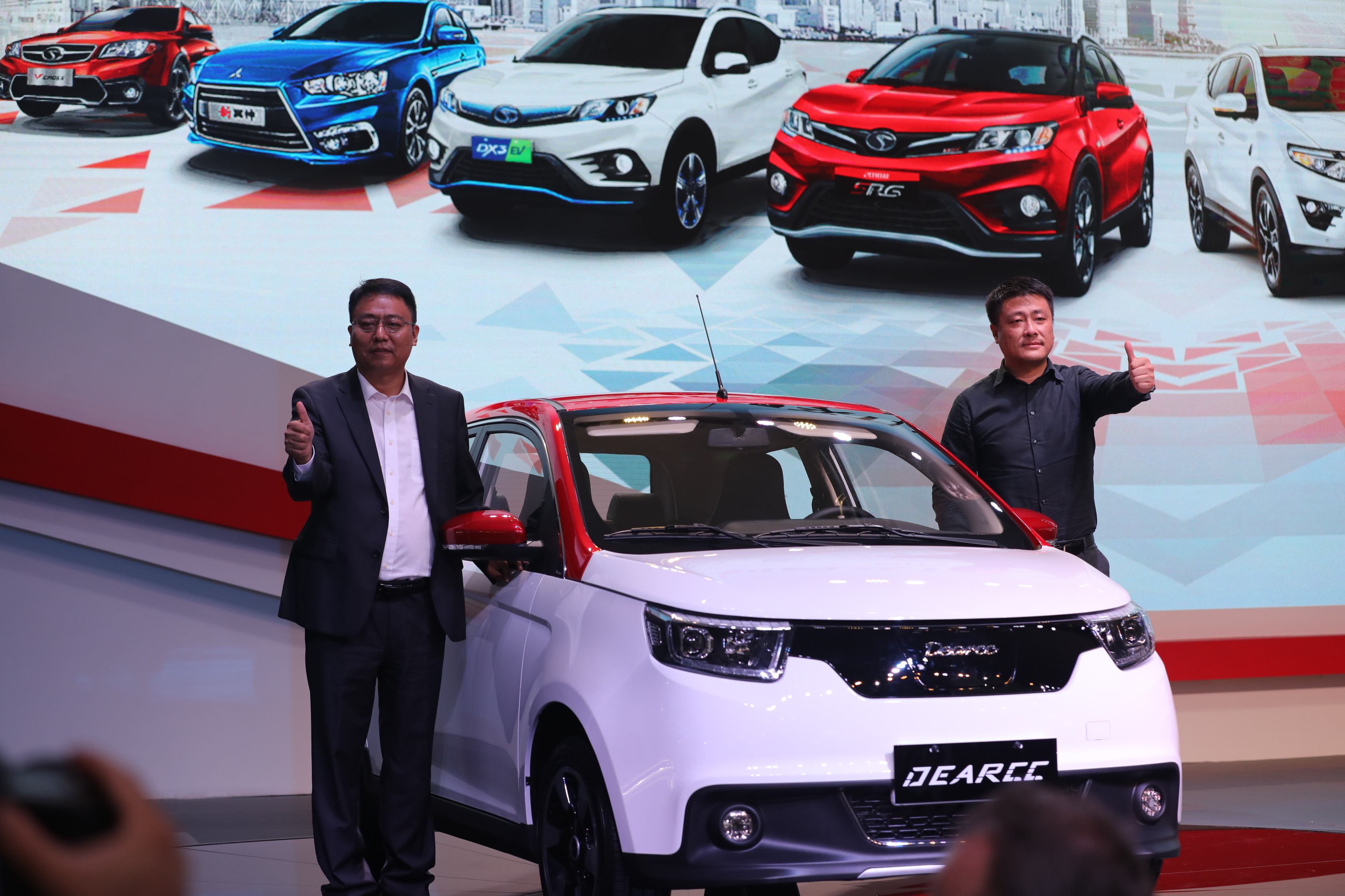 电咖汽车EV10重磅登陆广州车展