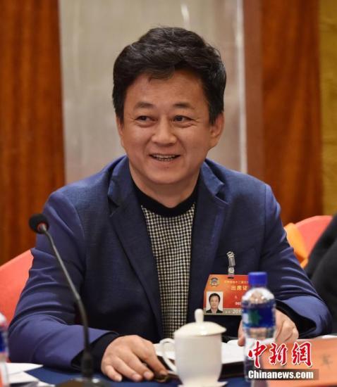 朱军水墨画拍出130万 专家：受到明星效应影响