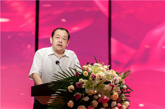 （有修改）【B】郑州财税金融职业学院举行2020届毕业生典礼暨优秀表彰仪式