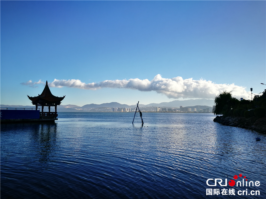 图片默认标题_fororder_大理洱海的早晨（台林珍拍摄）_副本