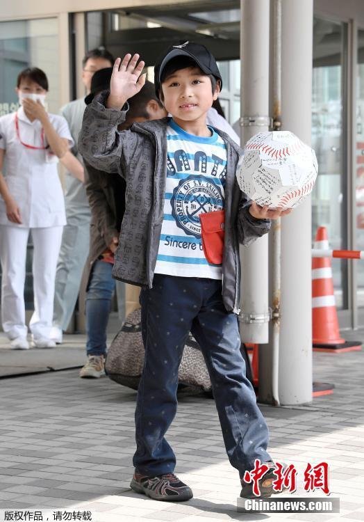 日本被父母丢山林获救男童出院 家长不会被控告