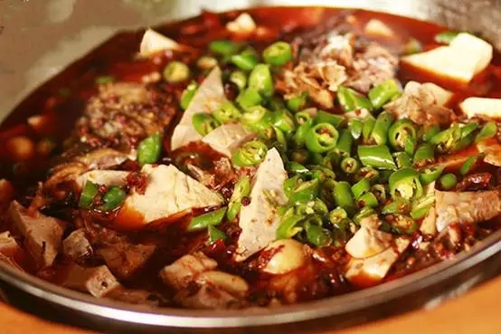 【环保视点专题　绿色美食　图文摘要】重庆这些古镇景色怡人 美食味道极好