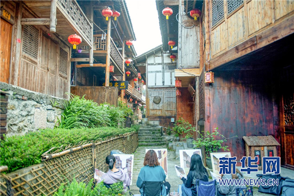 【城市远洋】画笔绘春天 重庆酉阳龚滩艺术季即将启幕
