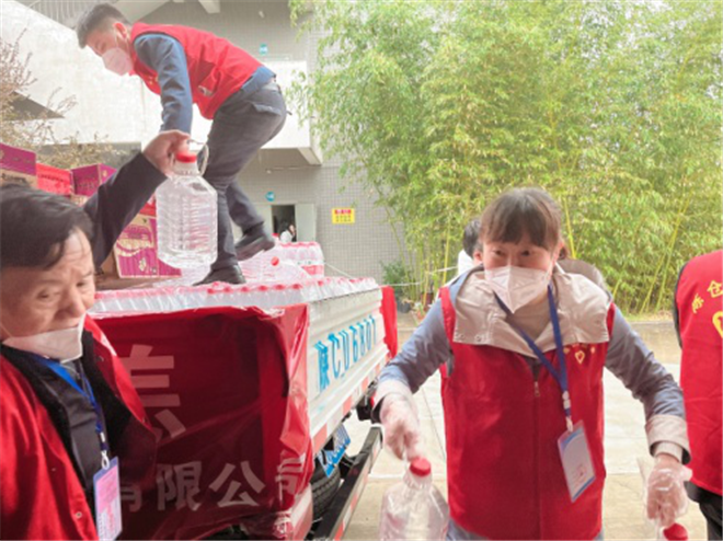 宝鸡陈仓区：同心抗疫情  民企显担当_fororder_图片5_副本