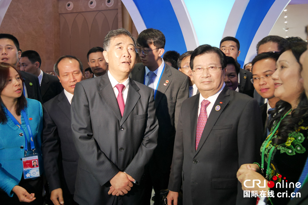 图片默认标题