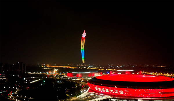 大运会倒计时100天！成都夜空惊喜上演“千机变”_fororder_大运会倒计时100天！-成都夜空惊现千架无人机表演秀--供图-成都大运会执委会-(6)