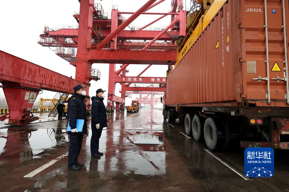 湖南前2月与“一带一路”沿线国进出口额增长31.2%_fororder_1