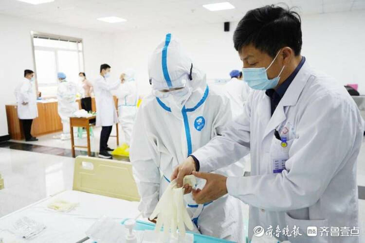 织密筑牢疫情防控网 滕医人在行动