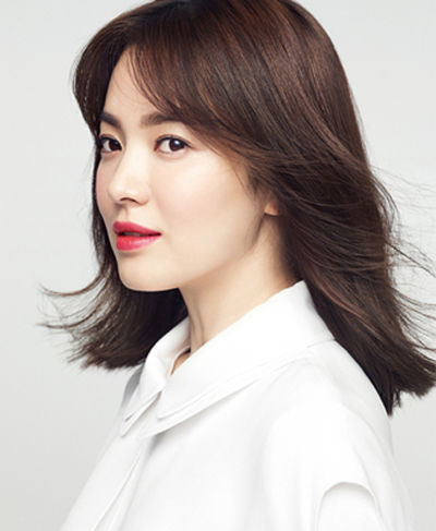 韩国顶级女星变脸史：全智贤宋慧乔金泰希没整容？