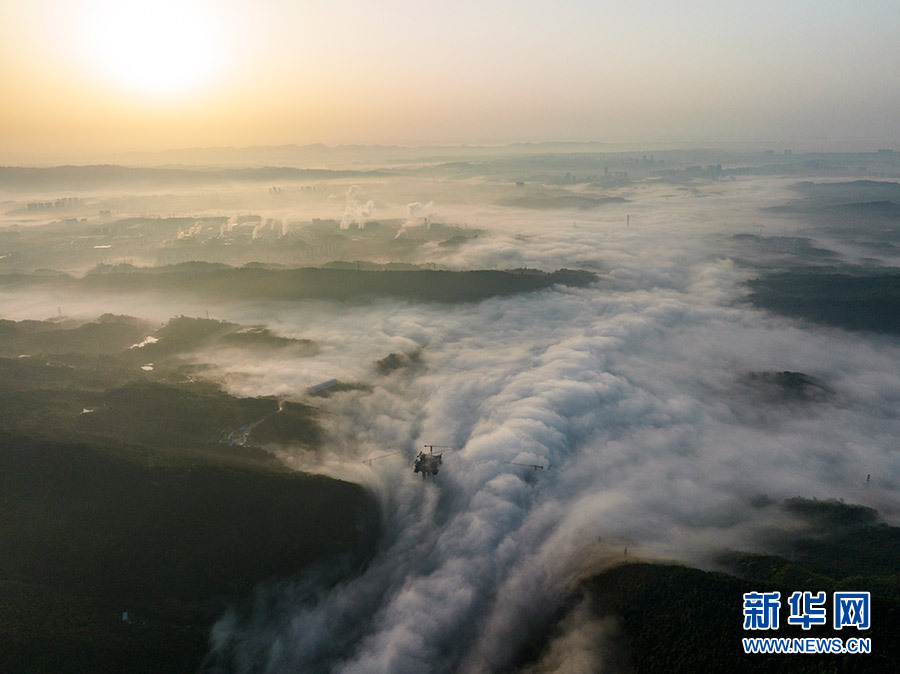 【“飞阅”中国】八桥叠翠嘉陵江 景观台赏云瀑景