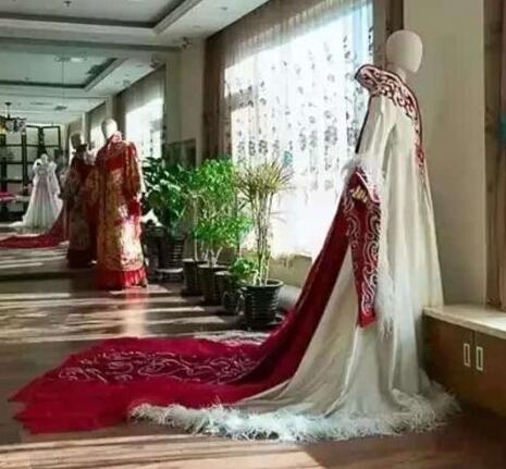 李玉刚豪宅内景曝光 古色古香有禅意