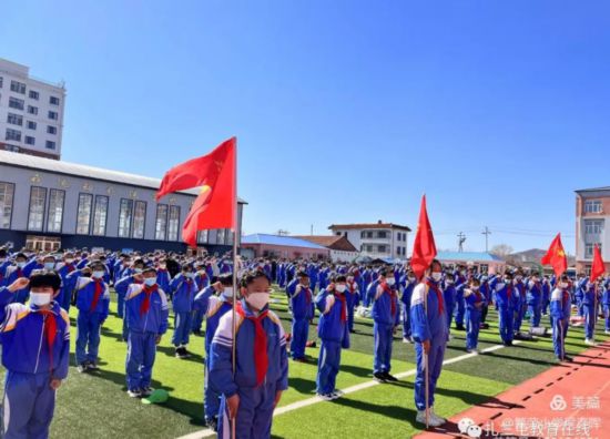 赓续红色血脉·强国复兴有我——全区大中小学校开展清明节主题教育活动