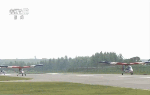 朝鲜自制20多架超轻型飞机 带你空中赏平壤