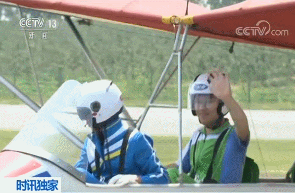 朝鲜自制20多架超轻型飞机 带你空中赏平壤