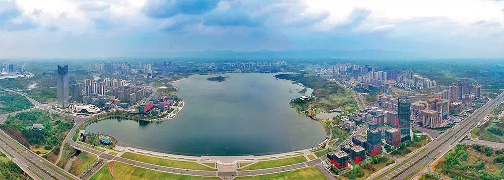 （转载）瞭望·治国理政纪事丨公园城市成都焕新