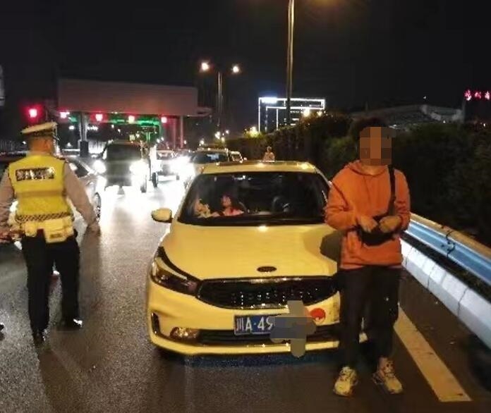 （转载）典型案例曝光！“五一”假期前三天，成都交警查获酒后驾驶机动车148起