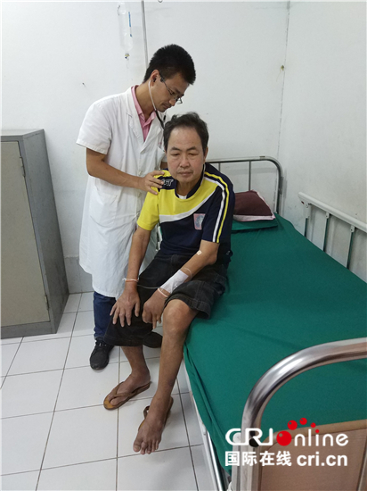 （青年志愿者海外奋斗梦）青年医生钱波：“志愿者经历让我切实感受到国与国之间的民心相通”_fororder___172.100.100.3_temp_9500031_1_9500031_1_1_4a22de15-ce26-428c-889e-d303bbb9ee24