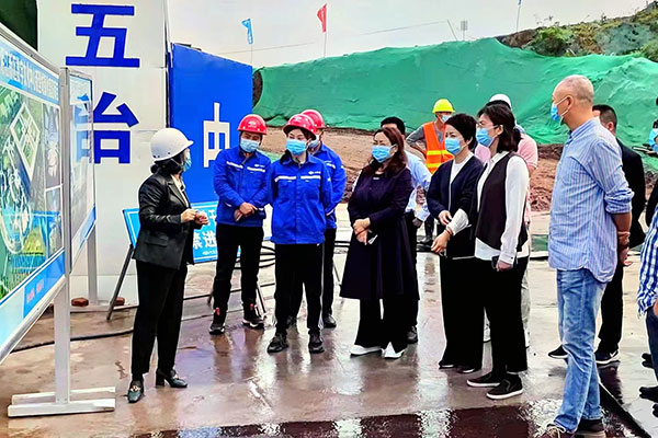 宜宾市翠屏区：以“六个联动”破解监督顽症 健全人大监督新机制_fororder_组织代表跨区域调研文旅重点项目建设情况-供图-翠屏区人大常委会3