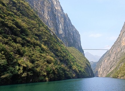 贵州贞丰：高峡出平湖 神秘北盘江