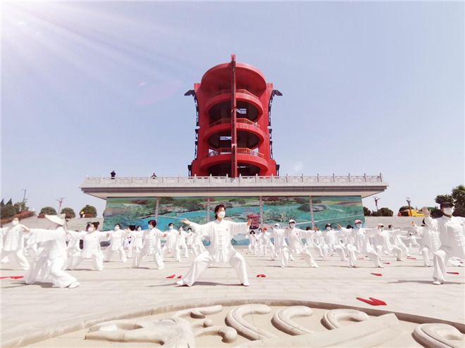 宝鸡市第二届渭河文化公园万亩花海暨“水润宝鸡•醉美陈仓”文化旅游节启动_fororder_图片1_副本