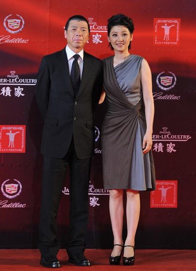 冯小刚示爱徐帆 冯小刚徐帆有孩子吗养女徐朵资料近照