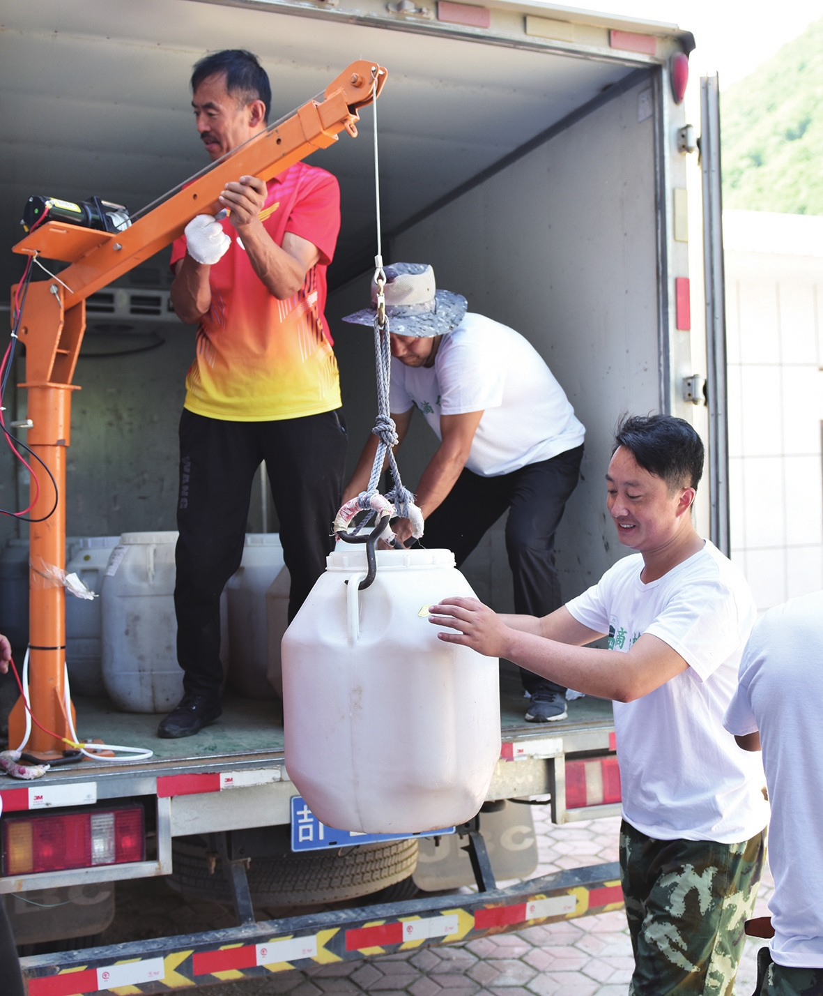 吉林白山“小蜜蜂”酿就甜蜜“大事业”