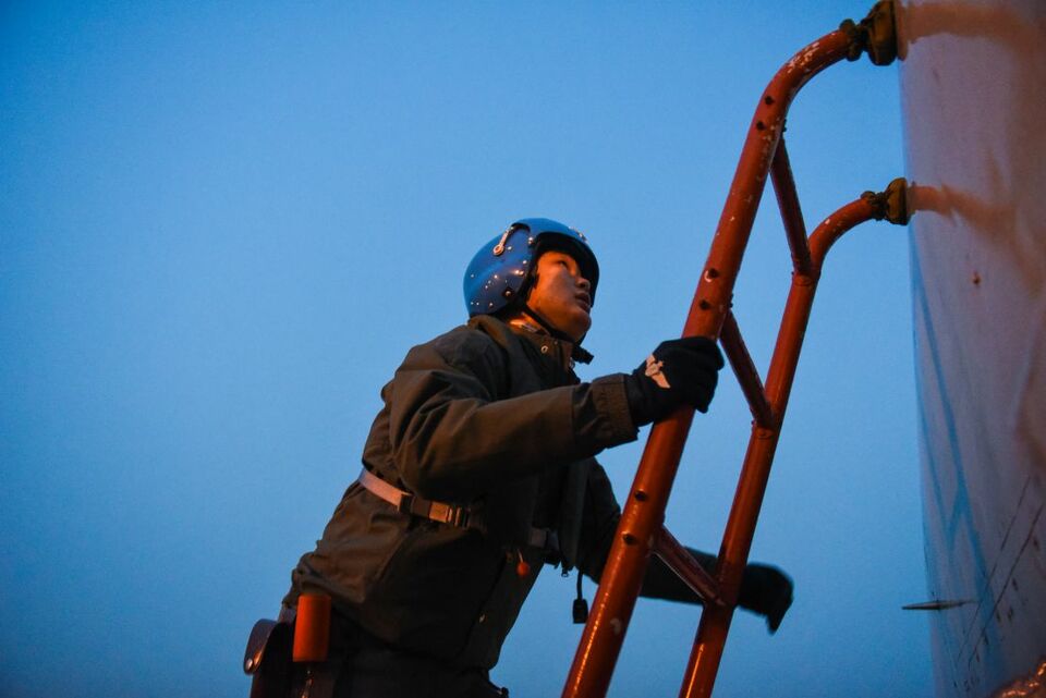 夜航训练：星光铁翼 抒写暗夜传奇