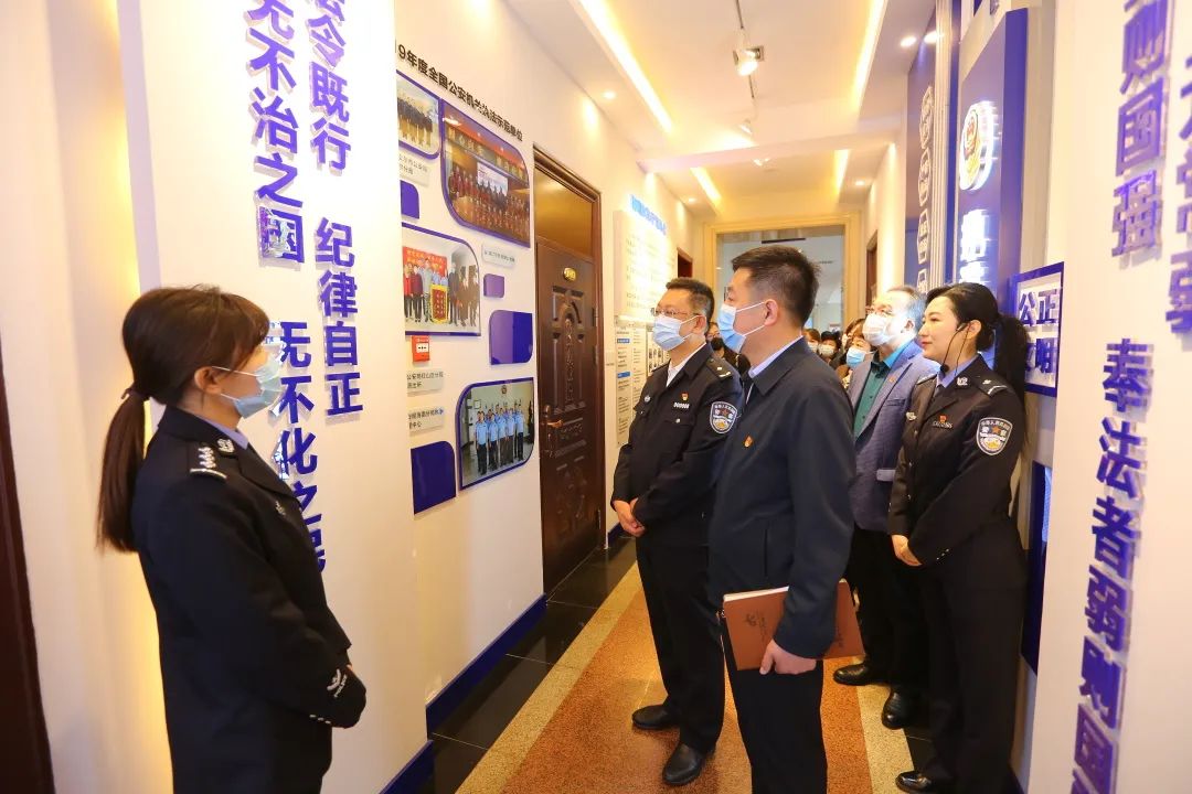 自治区公安厅与内蒙古广播电视台“警媒合作”再辟新平台_fororder_1